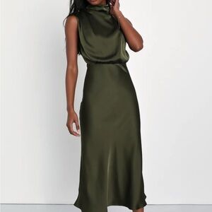 Green Sheath Midi Dress with Cowl Neck
